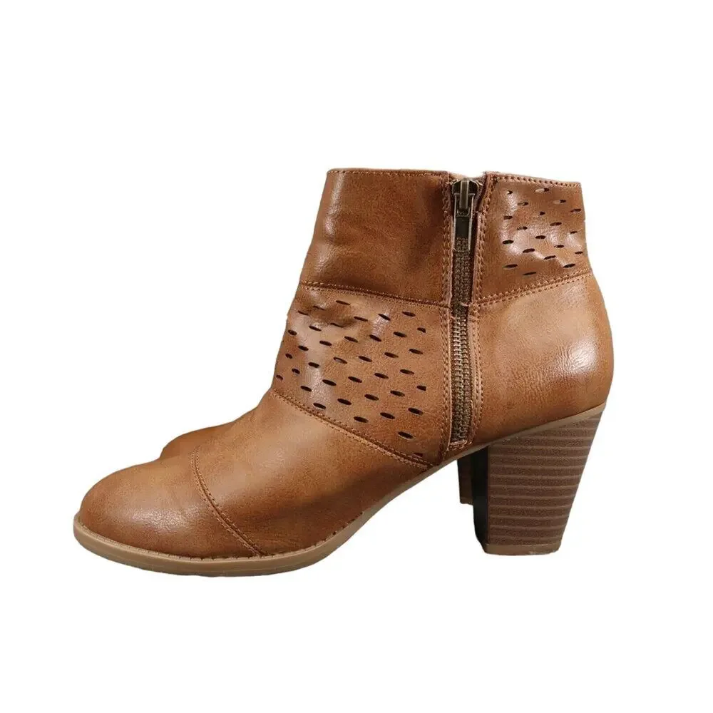 Report Shoes Womens 7.5 Bootie Fashion Lifestyle Classic Block Heel Brown Lilah